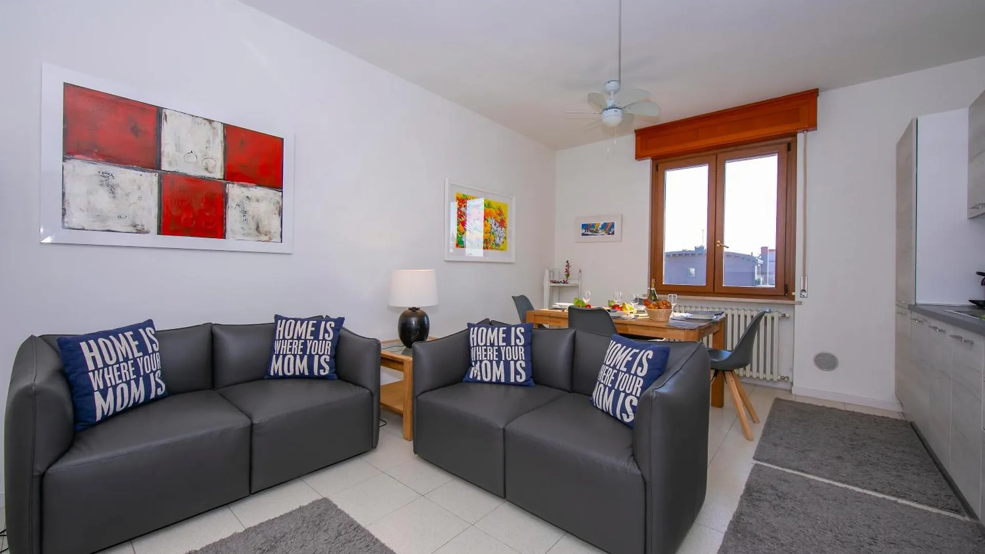 Casa Dei Quadri - Happy Rentals Peschiera del Garda Apartment