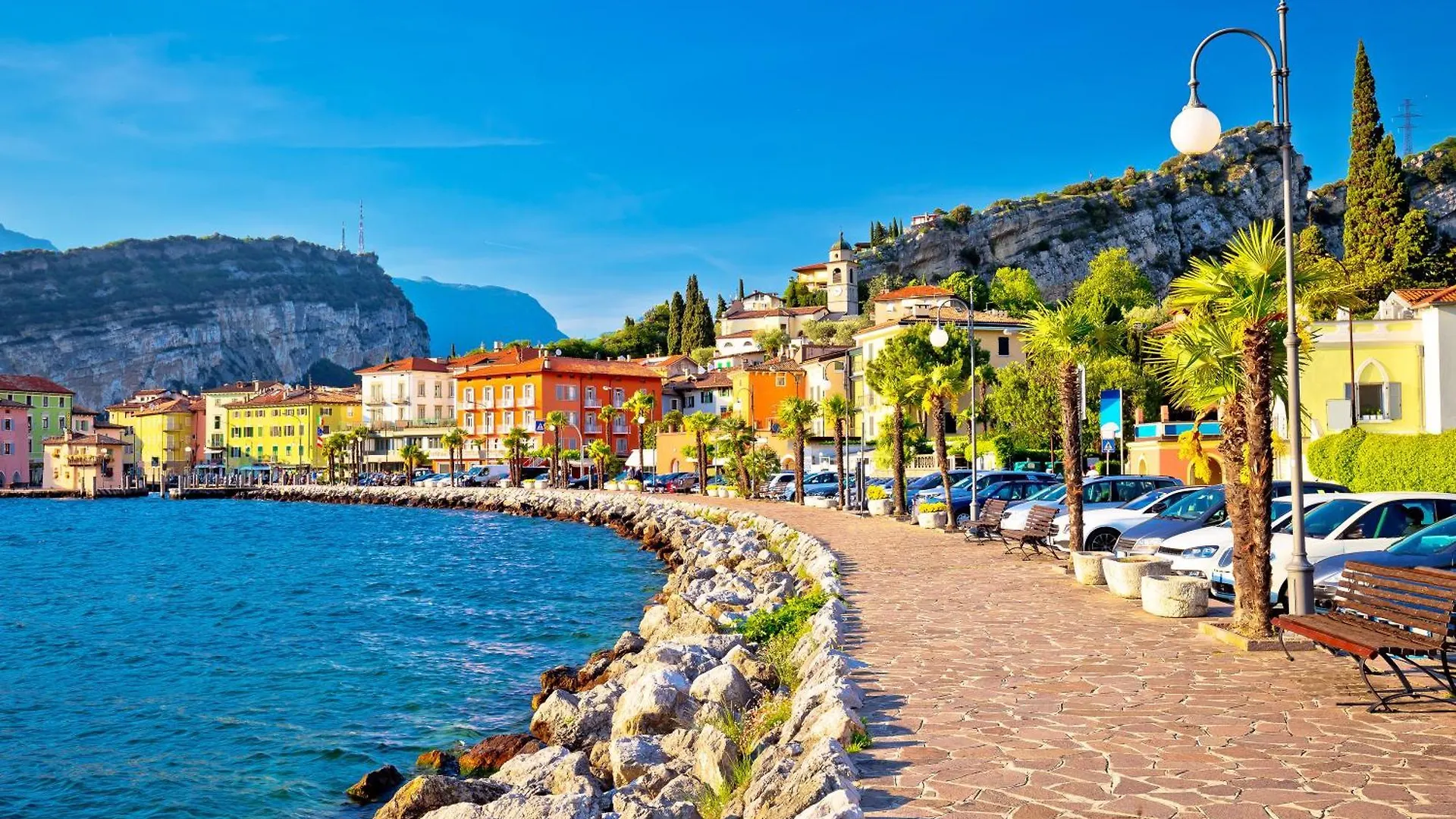 Casa Dei Quadri - Happy Rentals Peschiera del Garda Apartment