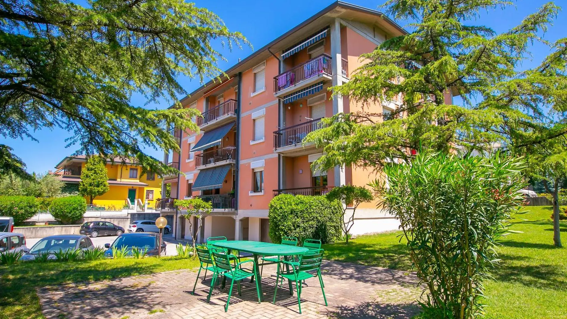 Apartment Casa Dei Quadri - Happy Rentals Peschiera del Garda